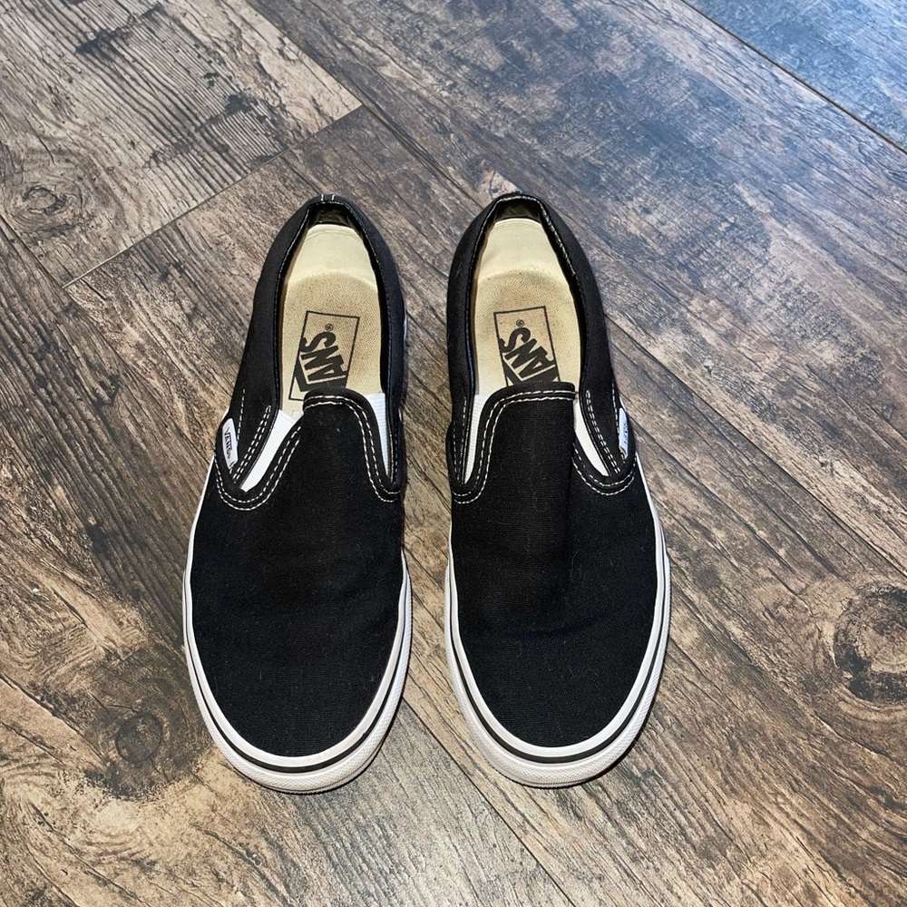 Slip in black Vans